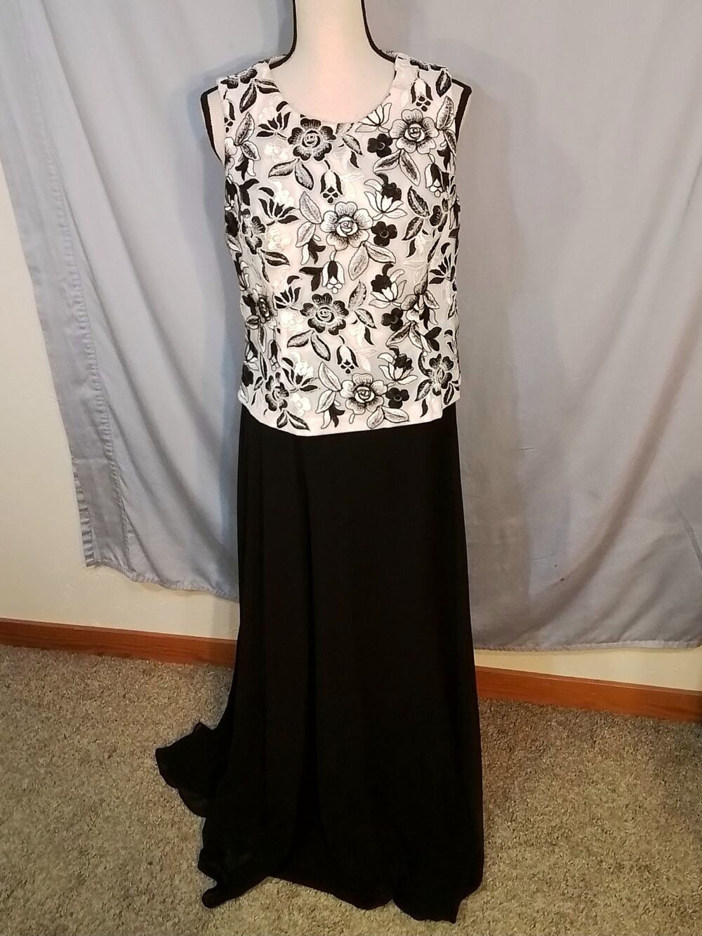 Alex Evening formal white and black dress.